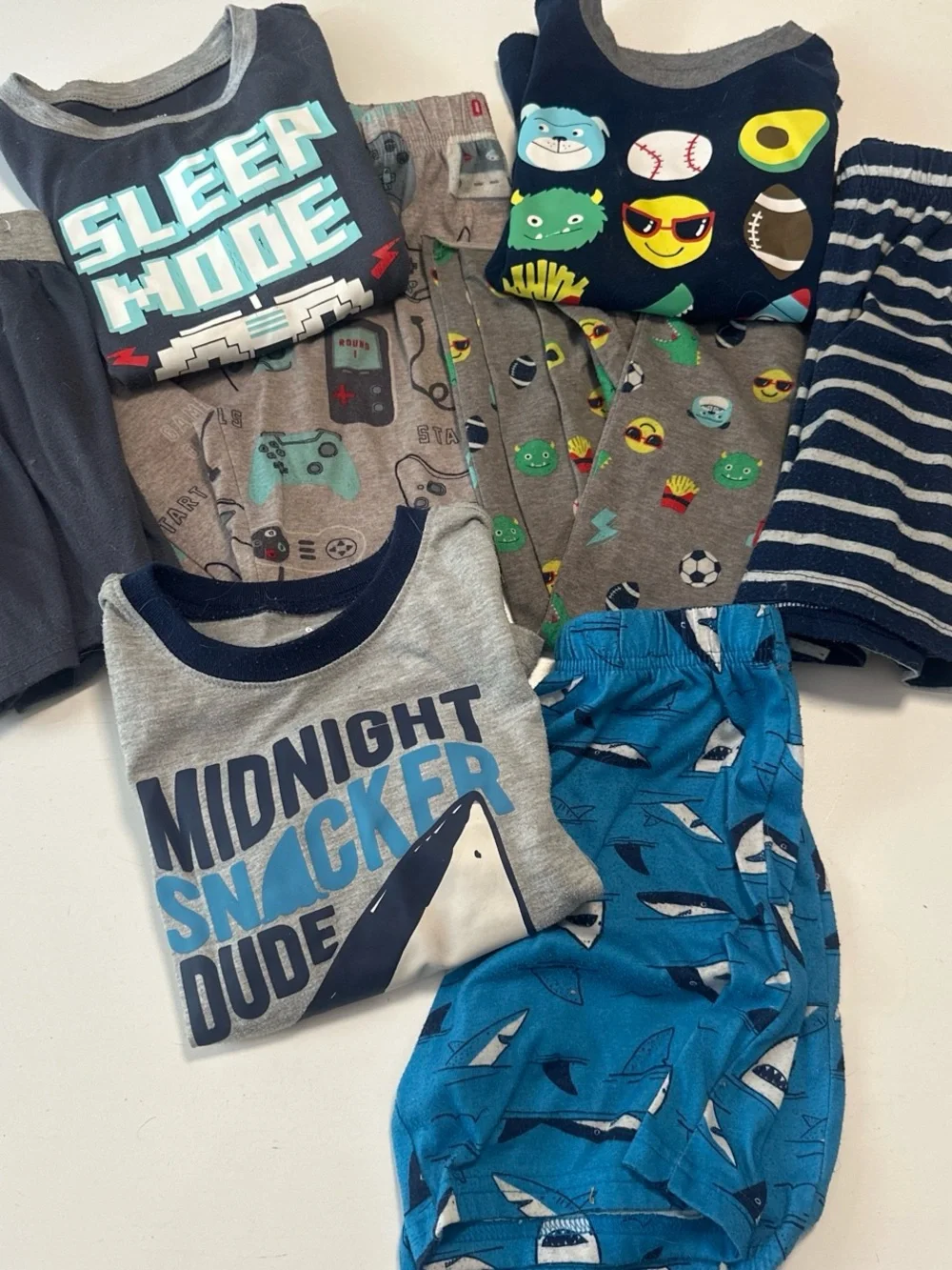Kids' Blue & Gray Shark and Gaming Pajama Set